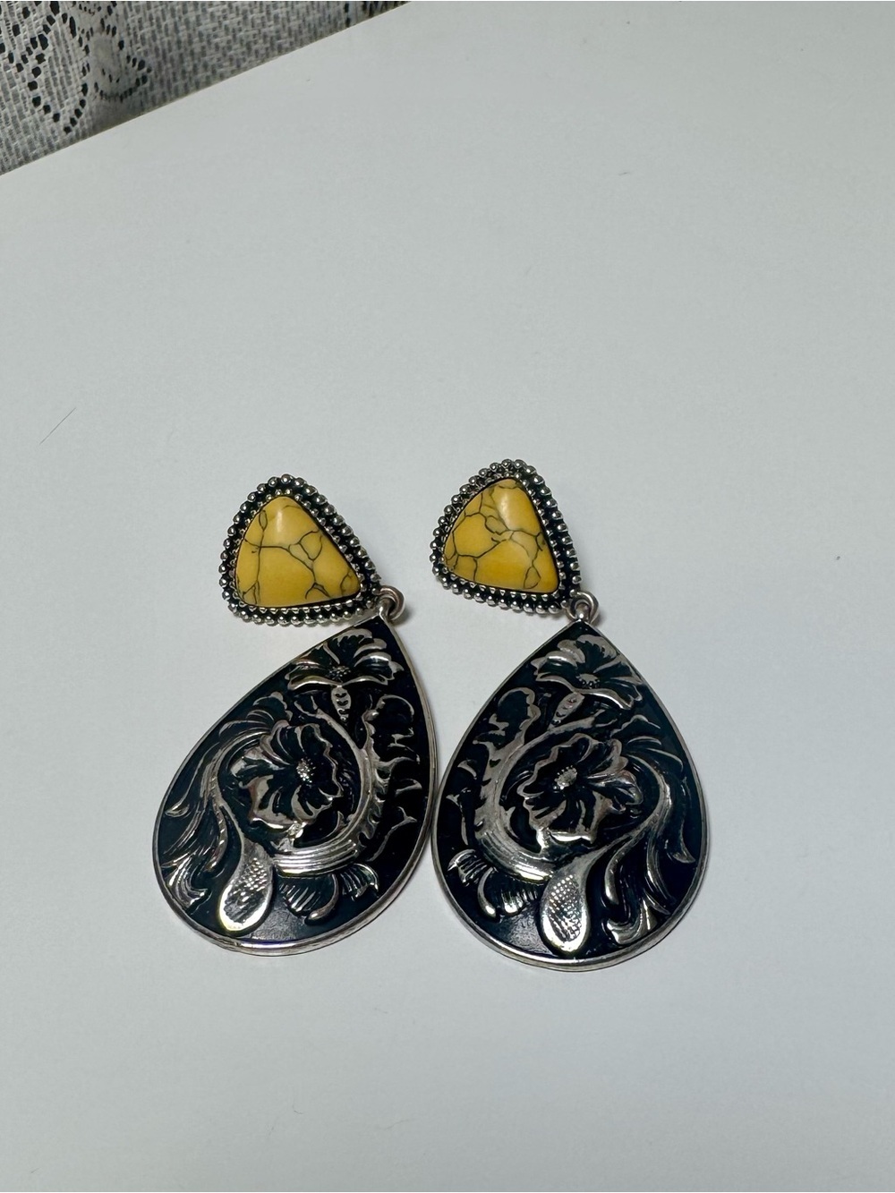 Yellow Stone and Black Floral Teardrop Earrings - Women Jewelry